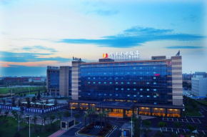 Отель Airport Jianguo Hotel  Чэнду